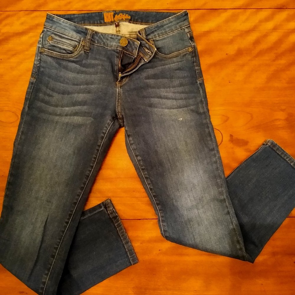 KUT Jeans Straight Cut Size 6